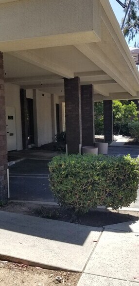 More Photos Of 5160 Campus Dr, Newport Beach Medical For Lease