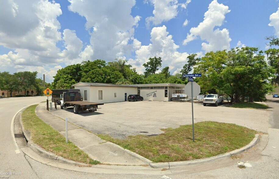 More Photos Of 2625 W Fairbanks Ave, Winter Park Warehouse For Lease