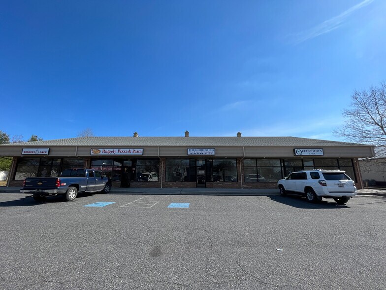 More Photos Of 204 E 6th St, Ridgely Storefront For Lease