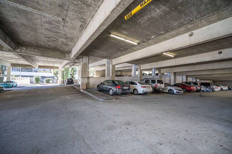 More Photos Of 1530 W West Covina Pky, West Covina Health Club For Lease