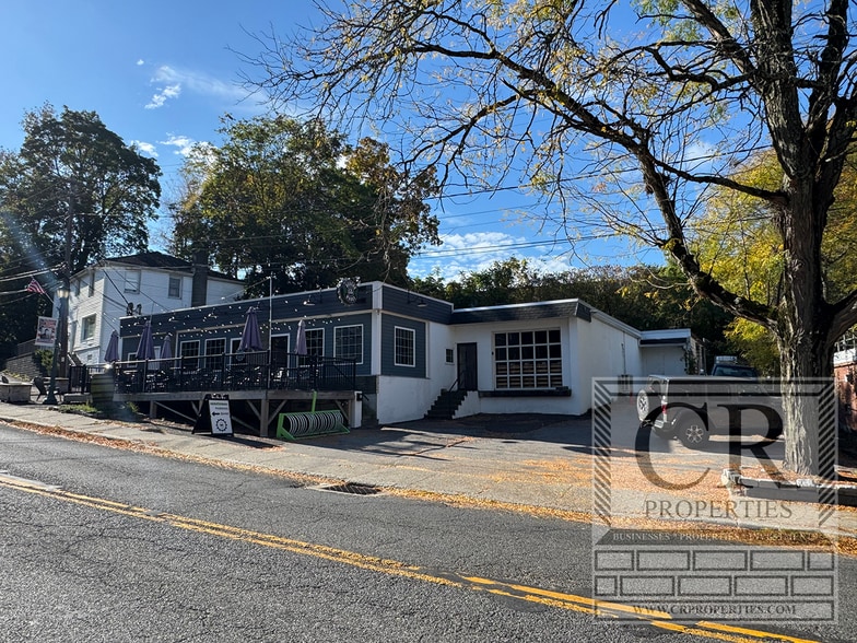 More Photos Of 17 Milton Ave, Highland Warehouse For Sale