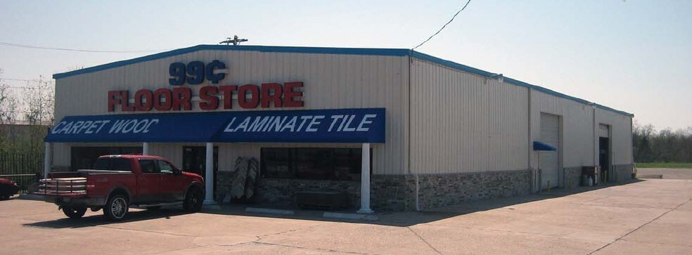More Photos Of 2227 Gulf Fwy, League City Warehouse For Sale