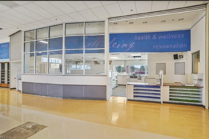 More Photos Of 7800 Cleveland Ave NW, North Canton Drugstore For Sale
