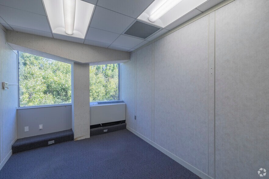 More Photos Of 2301 Napa Vallejo Hwy, Napa Land For Lease