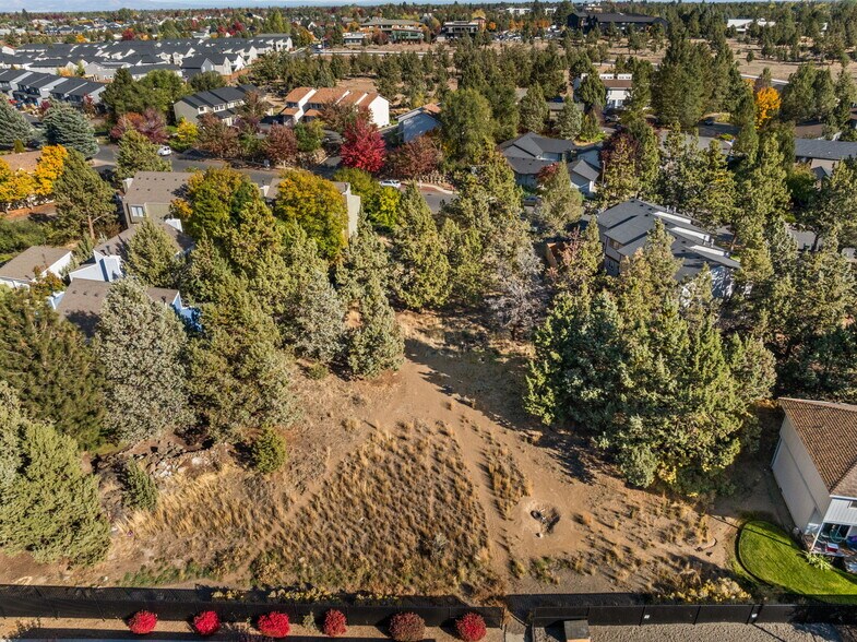 More Photos Of 2101 NE Holliday Ave, Bend Land For Sale