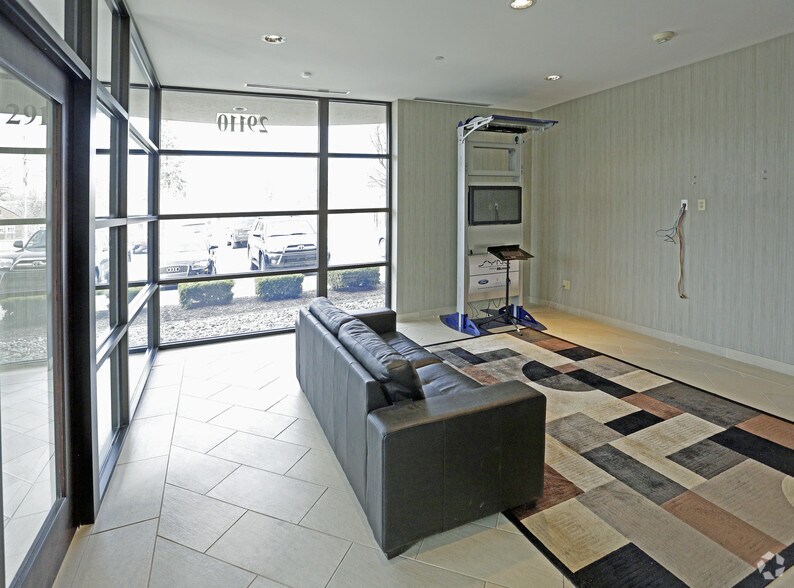 More Photos Of 29110 Inkster Rd, Southfield Office For Lease