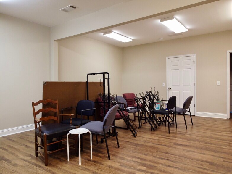 More Photos Of 2151 Eatonton Rd, Madison Office Residential For Lease