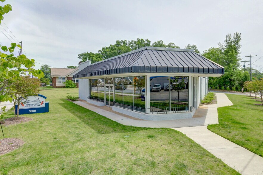 Primary Photo Of 1800 Laurens Rd, Greenville Freestanding For Lease