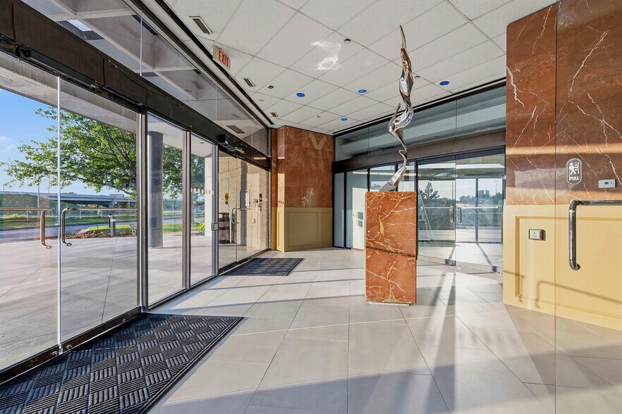 More Photos Of 10159 E 11th St, Tulsa Office For Lease