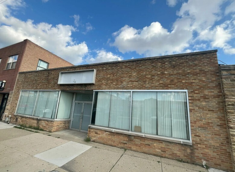 Primary Photo Of 5245 W Diversey Ave, Chicago Showroom For Sale