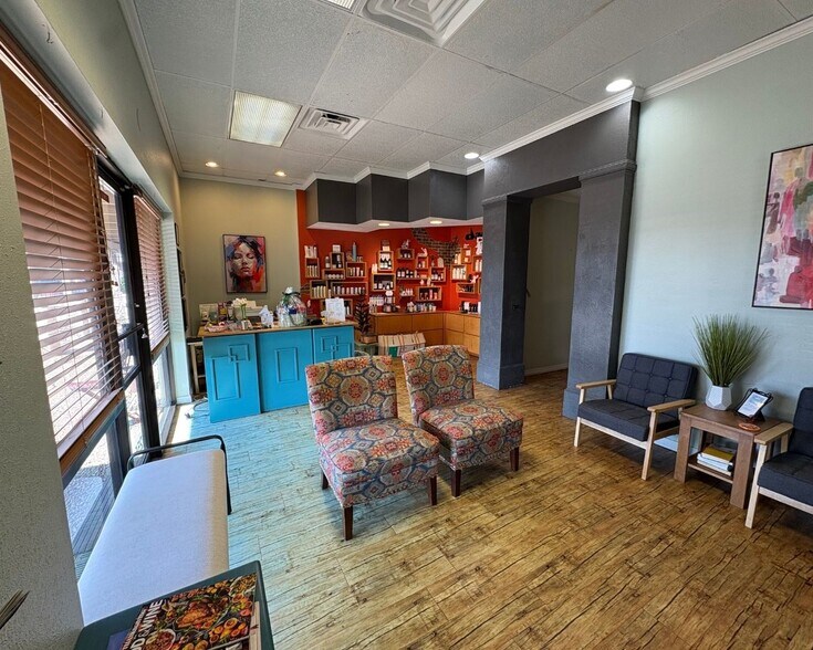 More Photos Of 2551-2553 S Texas Ave, College Station Unknown For Lease