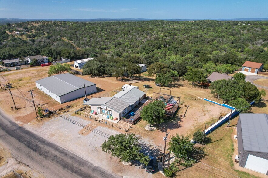 More Photos Of 106 Sunrise Dr, Sunrise Beach Restaurant For Sale