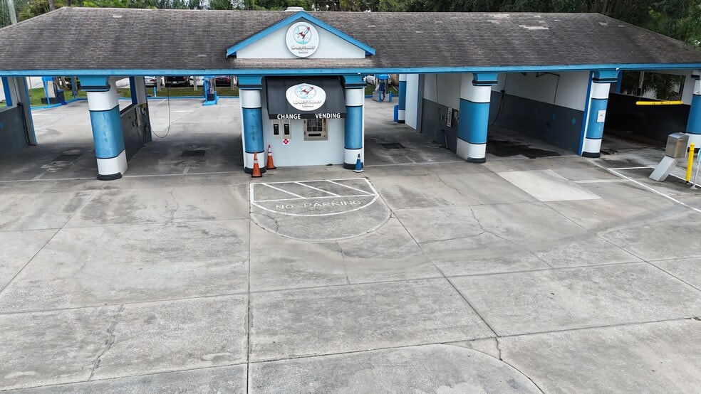 Primary Photo Of 745 S Wickham Rd, Melbourne Carwash For Sale