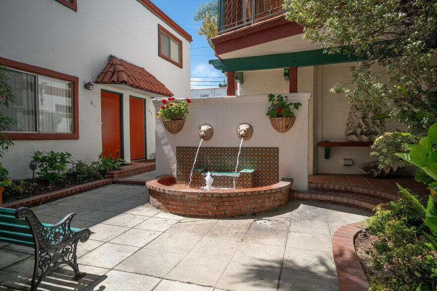 More Photos Of 815 Roswell Ave, Long Beach Apartments For Sale