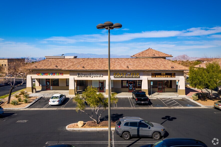 More Photos Of 2511 Anthem Village Dr, Henderson Unknown For Lease