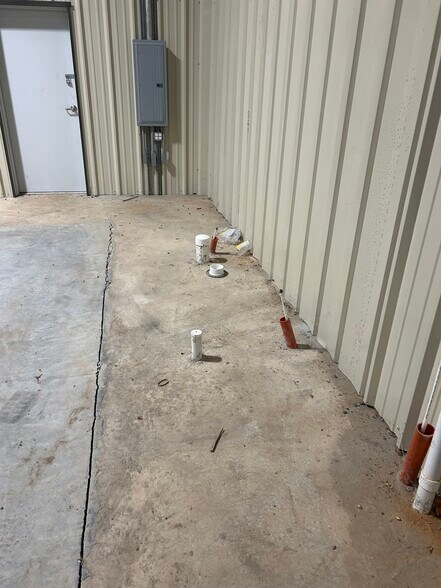 More Photos Of 1048 Turner Rd, Eastanollee Warehouse For Sale