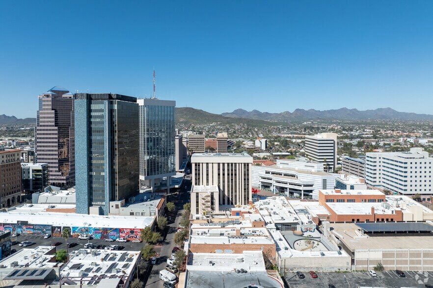 More Photos Of 100 N Stone Ave, Tucson Office Residential For Lease