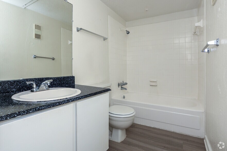 More Photos Of 300 S John Redditt Dr, Lufkin Apartments For Sale