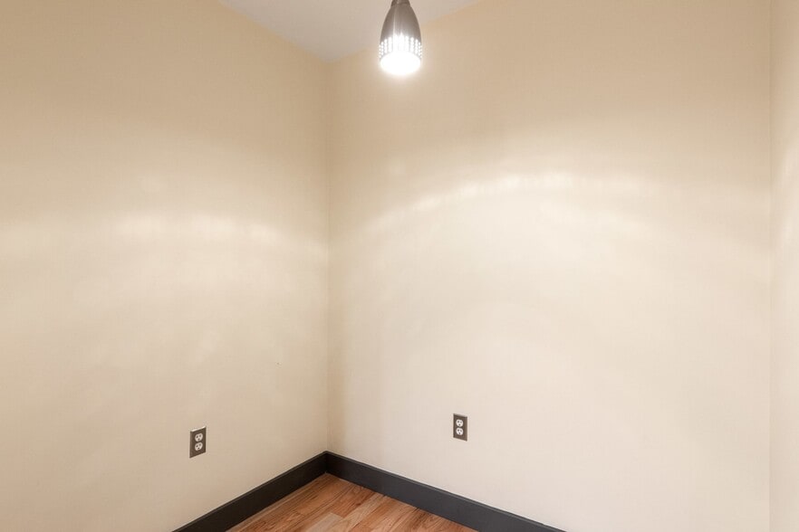 More Photos Of 18 Shepard St, Brighton Coworking Space