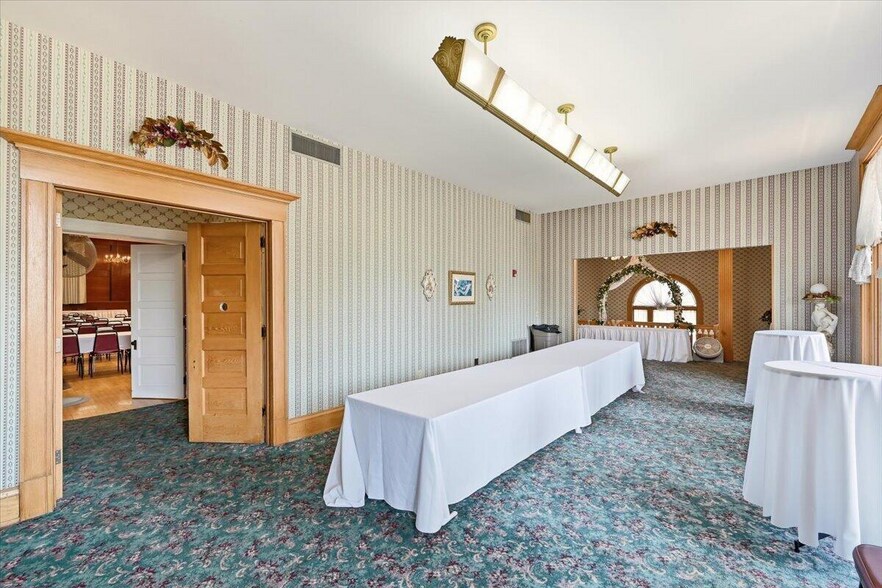 More Photos Of 530 1st Ave, Council Bluffs Lodge Meeting Hall For Sale