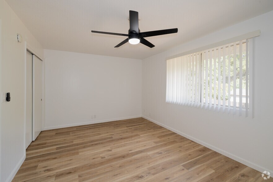 More Photos Of 1431-1435 Warner St, Chico Apartments For Sale