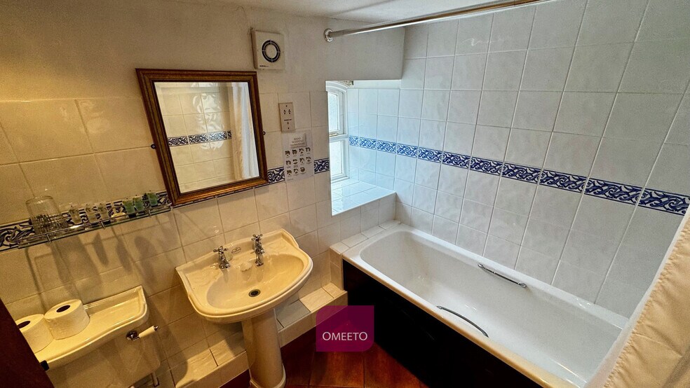More Photos Of Bridge Foot, Belper Hotel For Sale