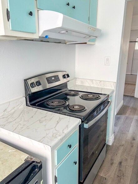 More Photos Of 448 Tewksbury Ave, Richmond Apartments For Sale