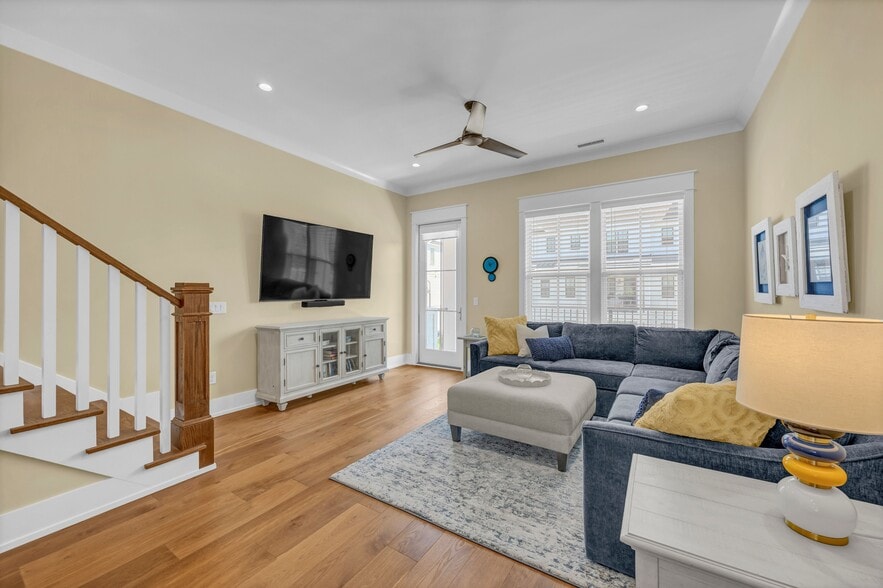 More Photos Of 162 Dugger Ln, Wilmington Apartments For Sale