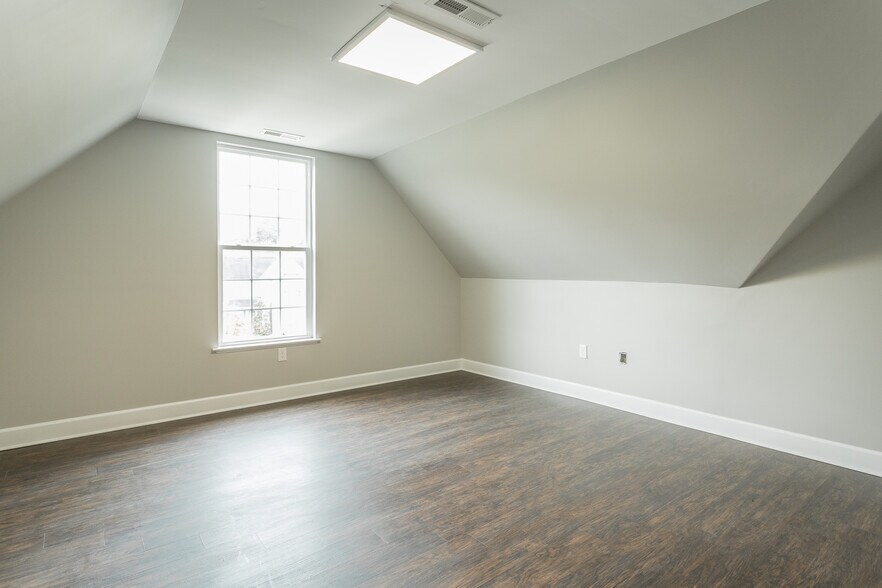 More Photos Of 7385 Applegate Ln, Chattanooga Medical For Lease