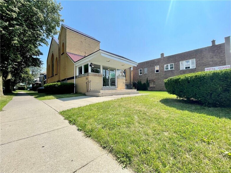 More Photos Of 3189 Main St, Buffalo Religious Facility For Sale