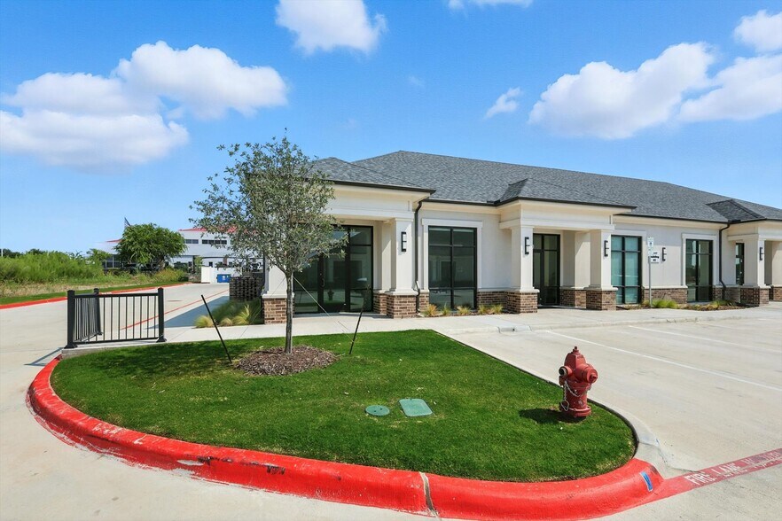 Primary Photo Of 3117 Bailey, Suite 105 Dr, Fort Worth Office For Lease
