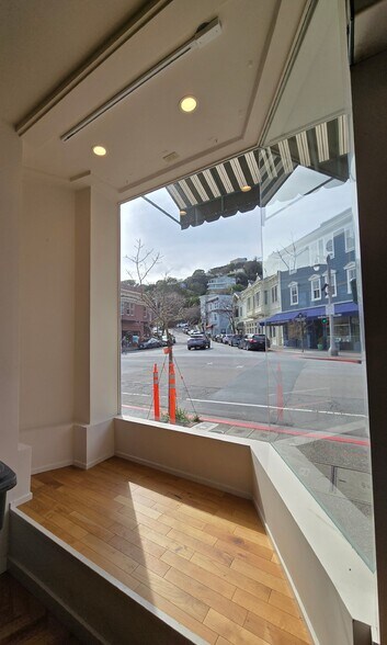 More Photos Of 666 Bridgeway, Sausalito General Retail For Sale