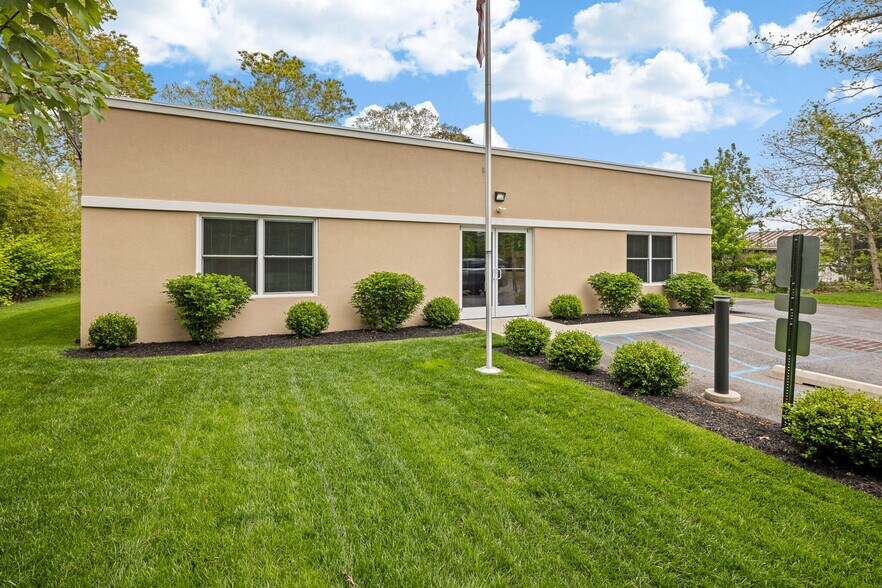 Primary Photo Of 30 Bolton Ln, West Creek Light Distribution For Sale