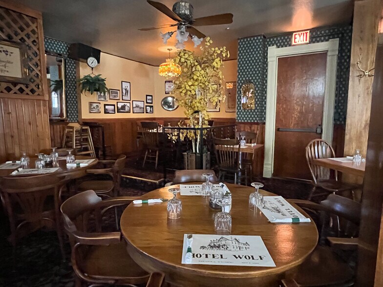 More Photos Of 101 E Bridge Ave, Saratoga Hotel For Sale