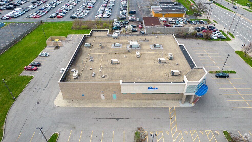 More Photos Of 4401 Cleveland Ave, Columbus General Retail For Sale