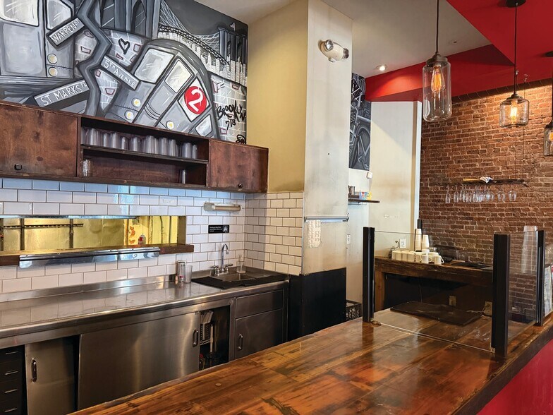 More Photos Of 88 5th Ave, Brooklyn Apartments For Lease