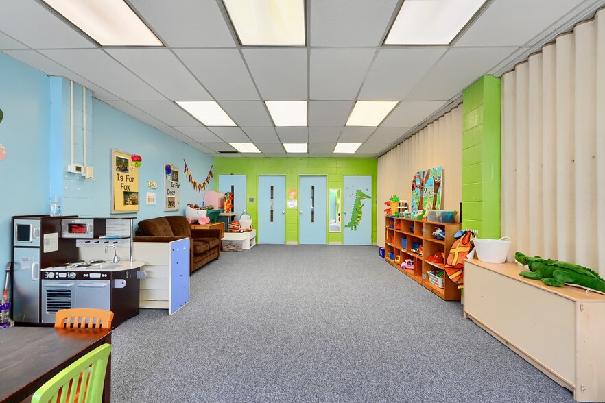 More Photos Of 541 Marshall Rd SW, Vienna Religious Facility For Sale