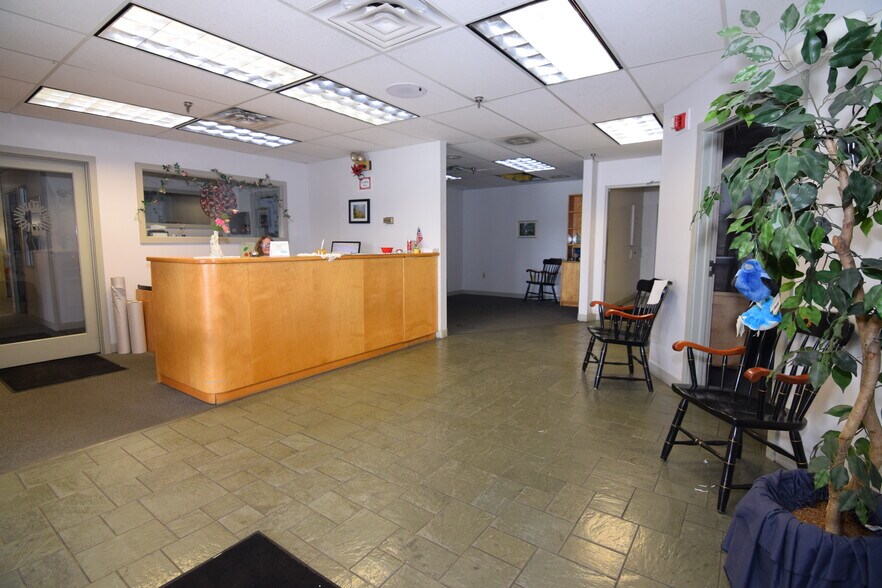 More Photos Of 446 Benton Rd, North Haverhill Manufacturing For Sale
