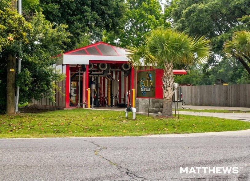 Primary Photo Of 510 Lafayette St, Youngsville General Retail For Sale
