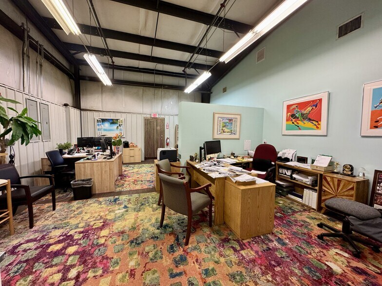More Photos Of 1601 NE Success Dr, Jensen Beach Manufacturing For Sale