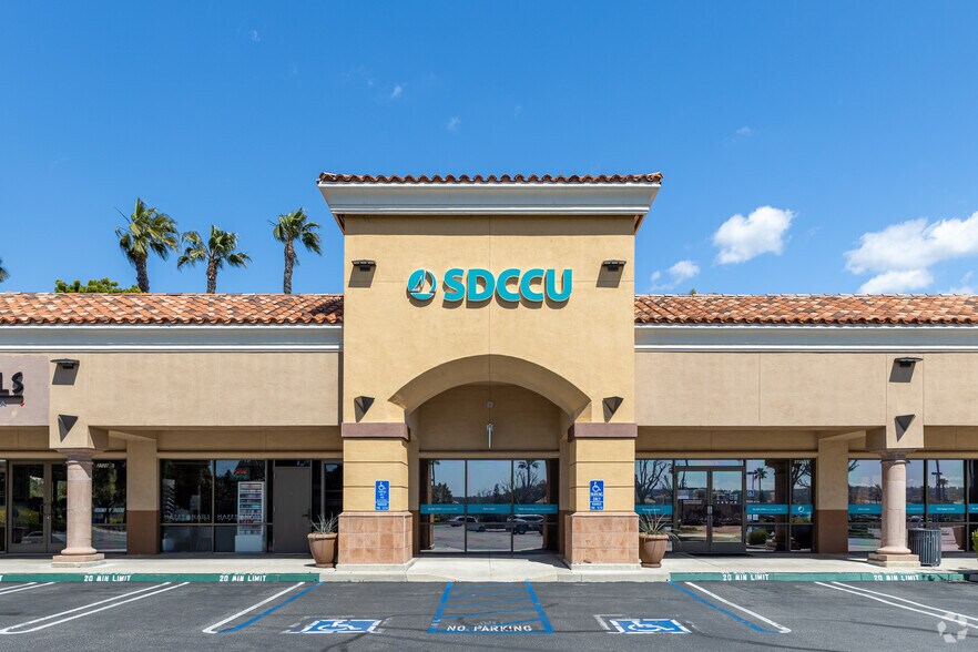 More Photos Of 27000-27470 Alicia Pky, Laguna Niguel Unknown For Lease