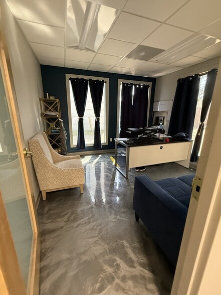 More Photos Of 767 E Brookhaven Cir E, Memphis Medical For Sale