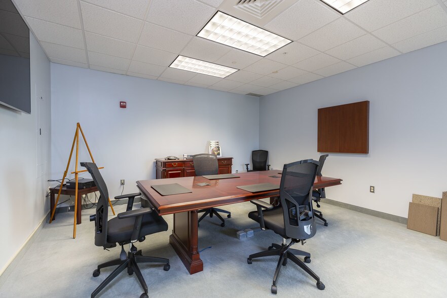 More Photos Of 1350 Division Rd, West Warwick Office For Sale