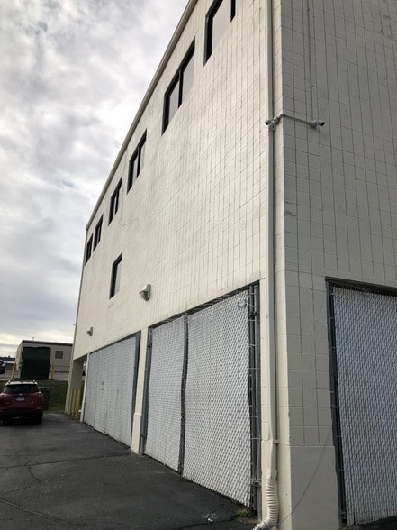 More Photos Of 840-842 Silas Deane Hwy, Wethersfield Storefront Retail Office For Sale