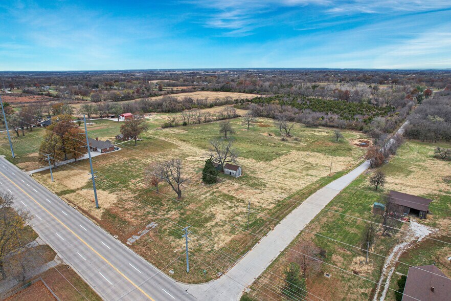More Photos Of 11904 Parallel, Kansas City Land For Sale
