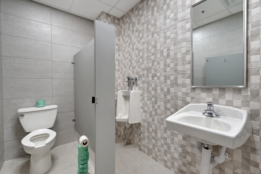 More Photos Of 603 Mattison Ave, Asbury Park Office For Lease