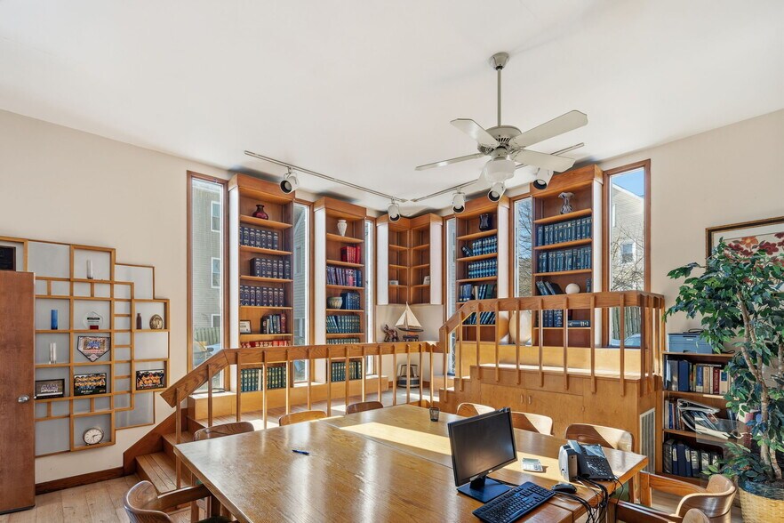 More Photos Of 540-544 Douglas Ave, Providence Office For Sale