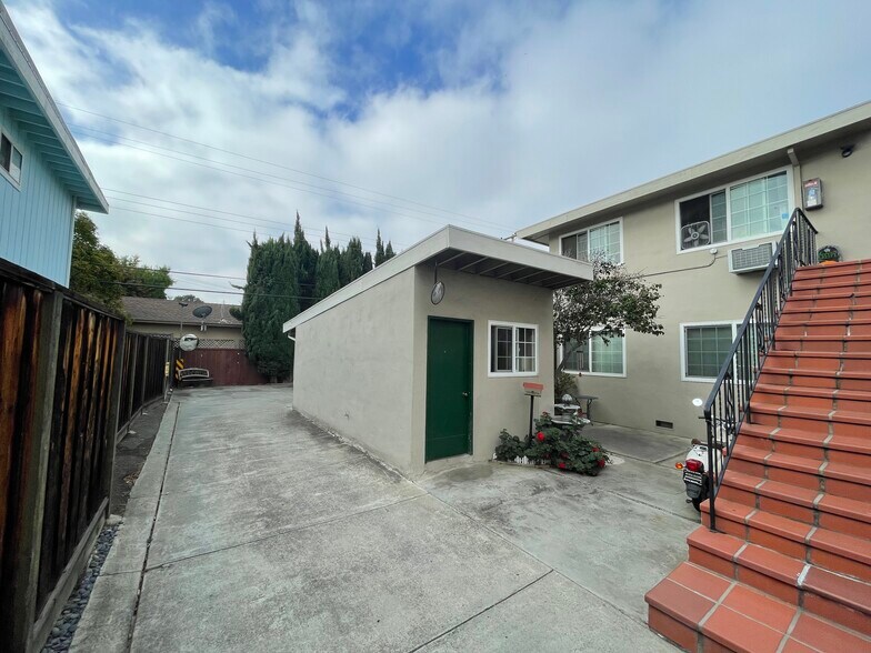 More Photos Of 3158 Impala Dr, San Jose Apartments For Sale