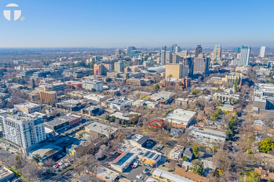 More Photos Of 1725 I St, Sacramento Storefront For Lease