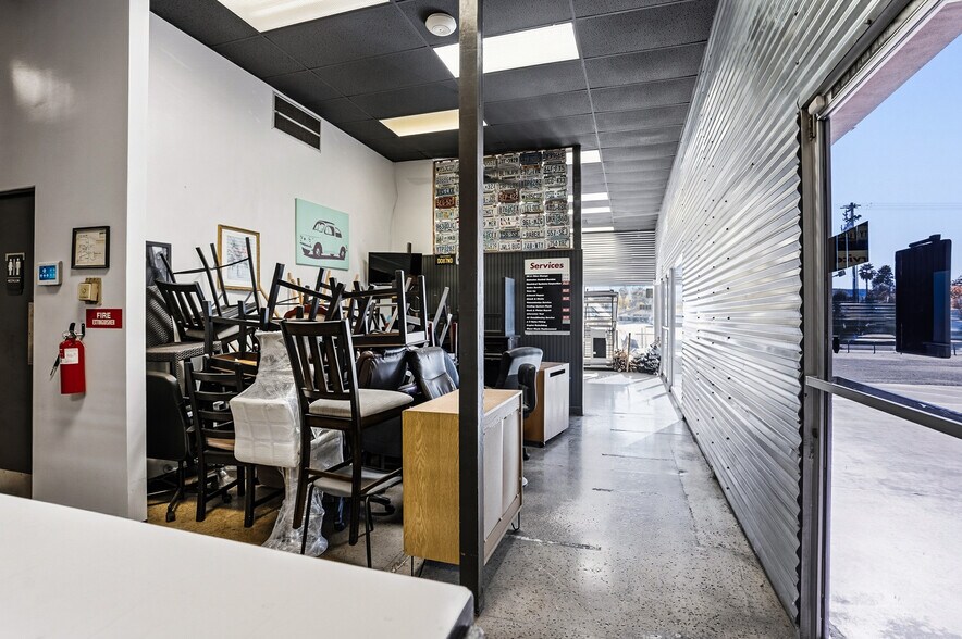 More Photos Of 3630 E Florida Ave, Hemet Auto Dealership For Sale